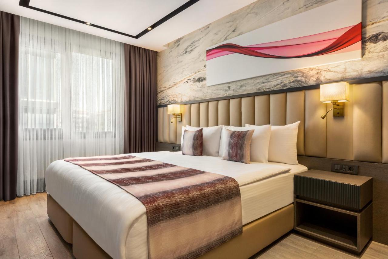 فندق Ramada By Wyndham Istanbul Umraniye المظهر الخارجي الصورة